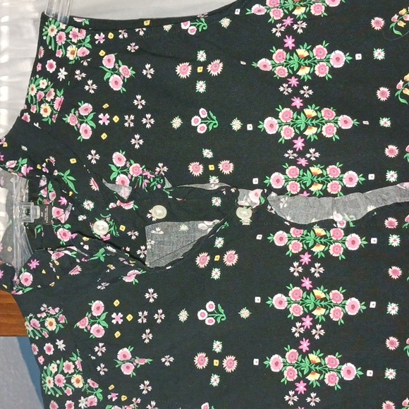 Ann Taylor Button Down Tank - Picture 2 of 3